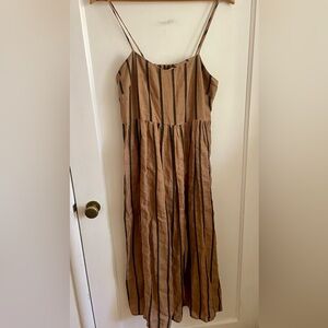 Summer dress in stripes